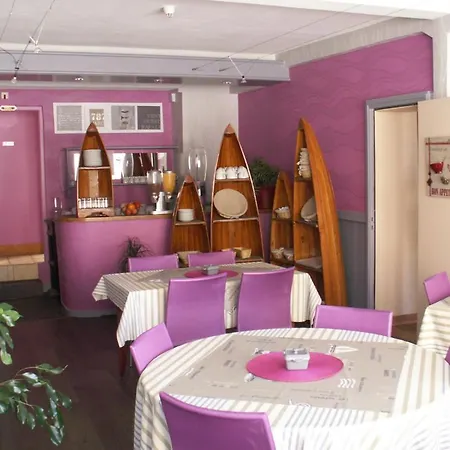 Alpha Ocean Otel 2*