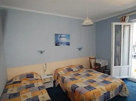 Alpha Ocean Otel 2*