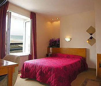 Alpha Ocean Otel